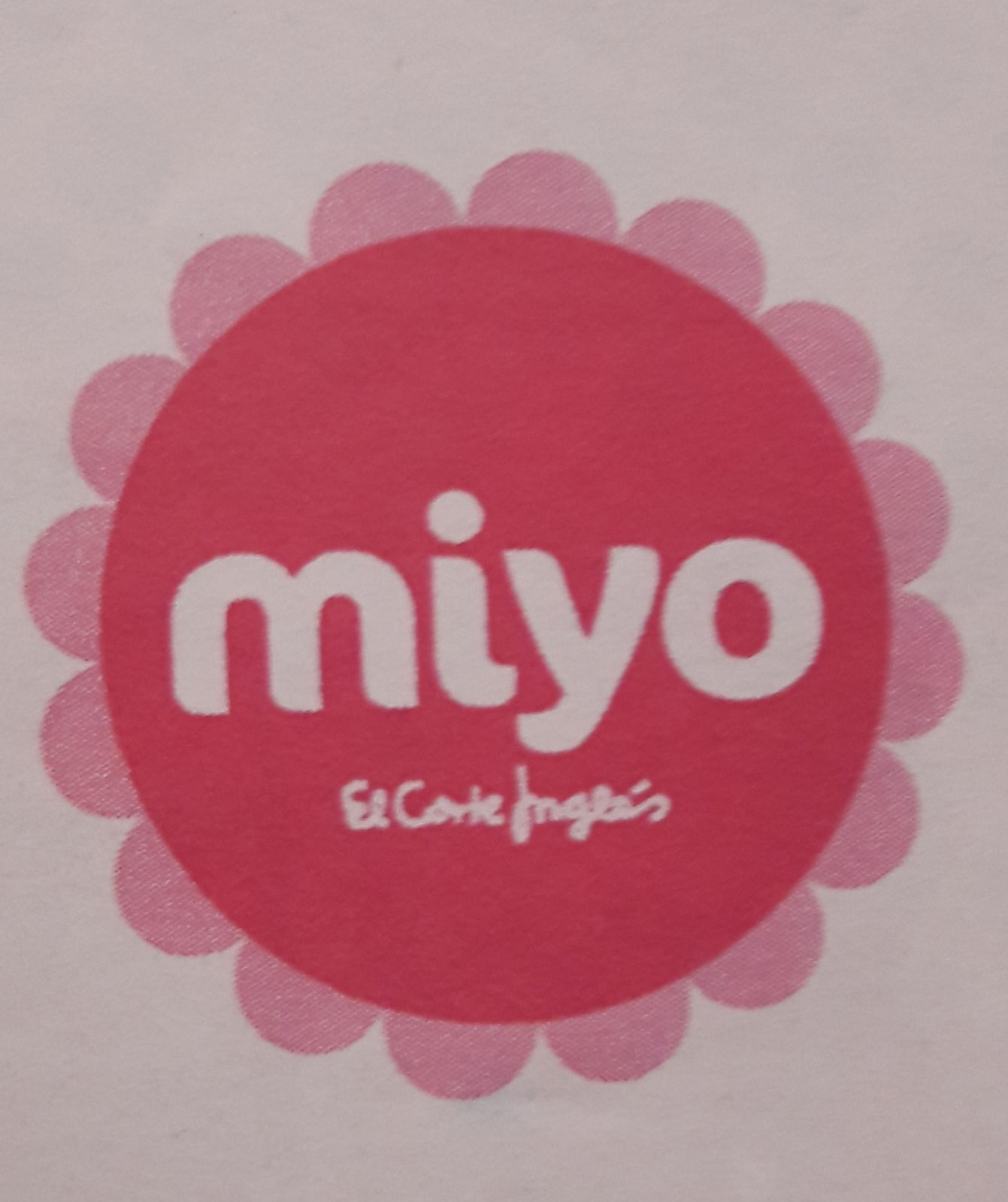 Style d' écriture pour les logos des marques de filles